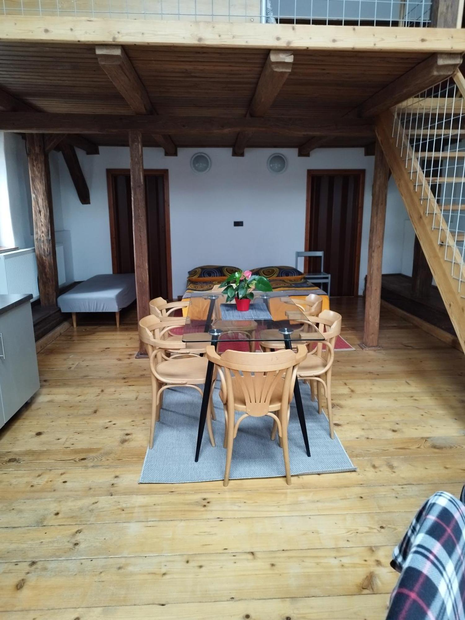 Apartman Horni Hermanuv Mestec U Chrudimi Екстериор снимка